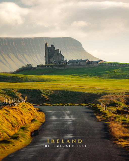 Ireland, The Emerald Isle 🇮🇪

@momma.trailwalker and I rented a camper-van and explored the beautiful country of Ireland. Guinness’s in random pubs all over the country and checking out some of the incredible landscapes it had to offer 🙌🏻

Highly recommend a camper van trip around Ireland