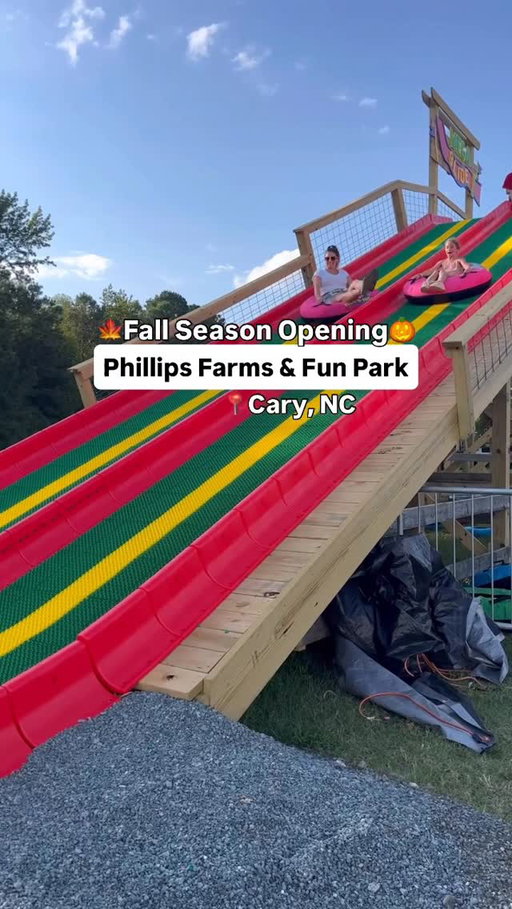 🎃Fall Season starts TOMORROW at @phillipsfarmsofcary and it is going to be HUGE day of fun for the whole family! (AD)

They’re teaming up with @bandtogether_nc & @uwtriangle for the Second Annual Bearly A Concert event! There will be local vendors, pumpkins to pick, a fun park for all ages, animals to pet, yummy food (including a new pizza barn), and good music!! 

It’s an event you don’t want to miss so make sure to get your tickets online now! Proceeds will go to local charities that focus on mental health initiatives 🤙 @oakandember_foundation 🙌 

Know someone who loves fall at the farm? Send this to who you’re going with and follow me for more! 

PS Keep in mind their Haunted House opens 9/19, and I’m sure heads will roll 😏 literally 💀 

#fallseason #nc #carync #phillipsfarms
