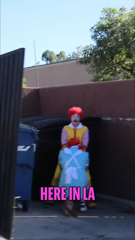 Wendy meets Ronald