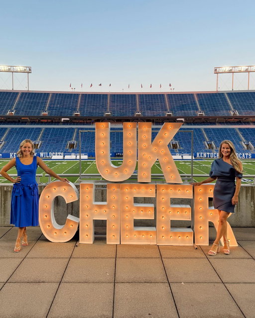 UK Cheerleading reunion last night 📣💙 Some of the most memorable years of my life. Go cats!