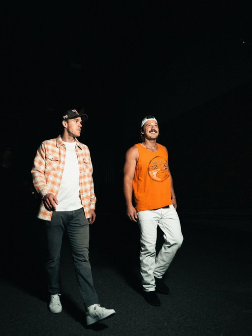 Last night 🤝 @morganwallen