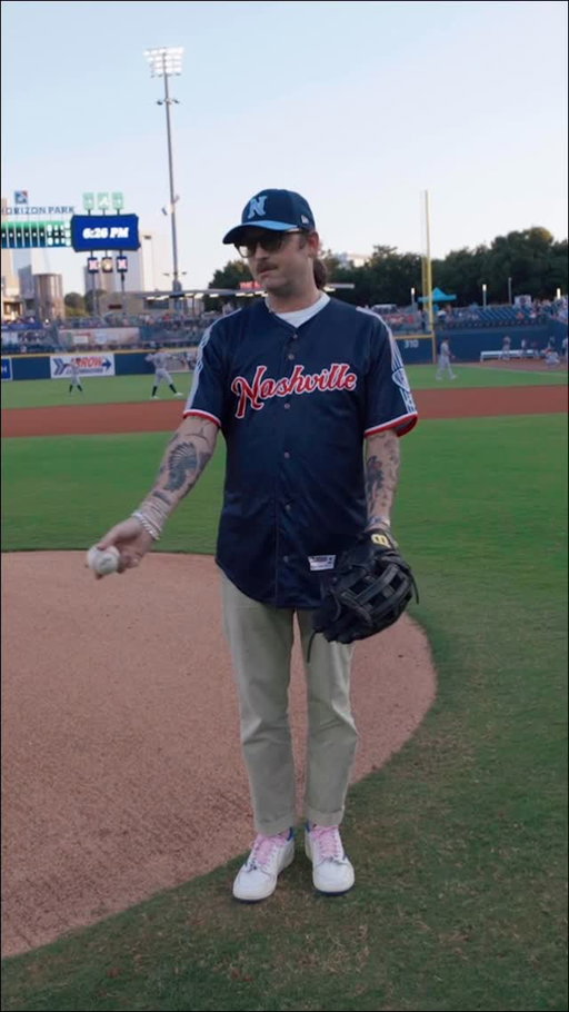 Hit City was truly rocking tonight with a first pitch from Nathan Followill of Kings of Leon 🎸⚾️