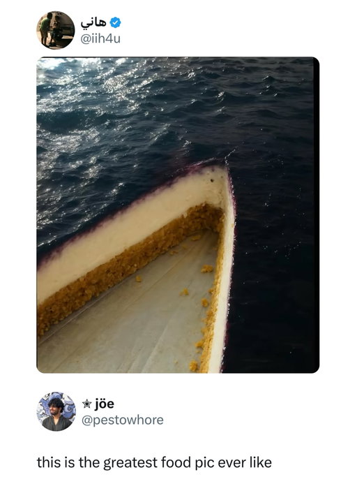 Thought it was a boat sailing the ocean Imao

Like this content? Follow us for more @memezar ❤️ 

#memezar #food