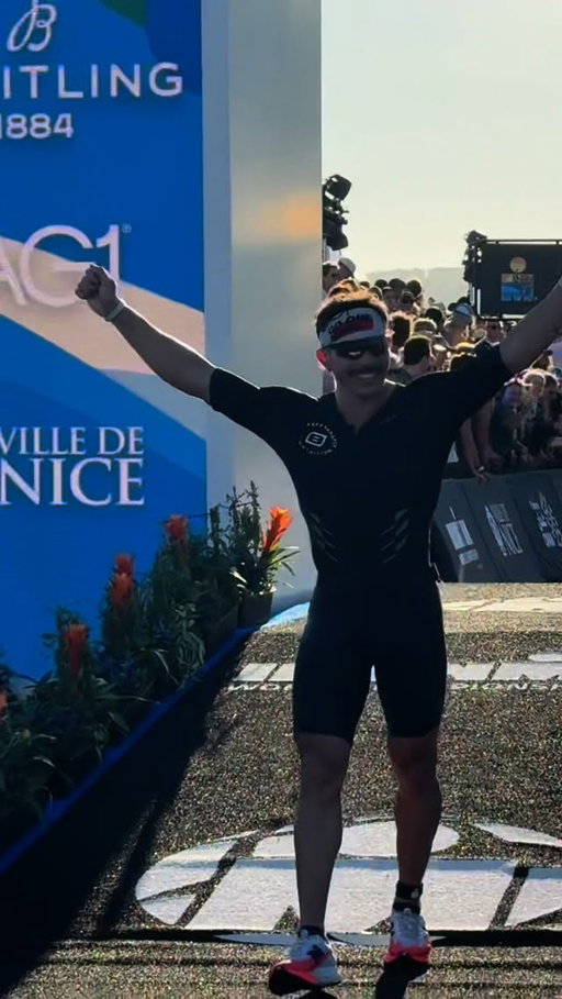Luke Hopkins’ debut IRONMAN World Championship✅

At the age of 22, Luke Hopkins completes his first-ever #IMWC, finishing at 11:12:29 and surrounded by his family🤍 the effect is truly real🥹

#Nice2025 #IRONMANtri #AnythingIsPossible