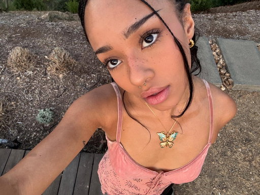 nature baddie 😝