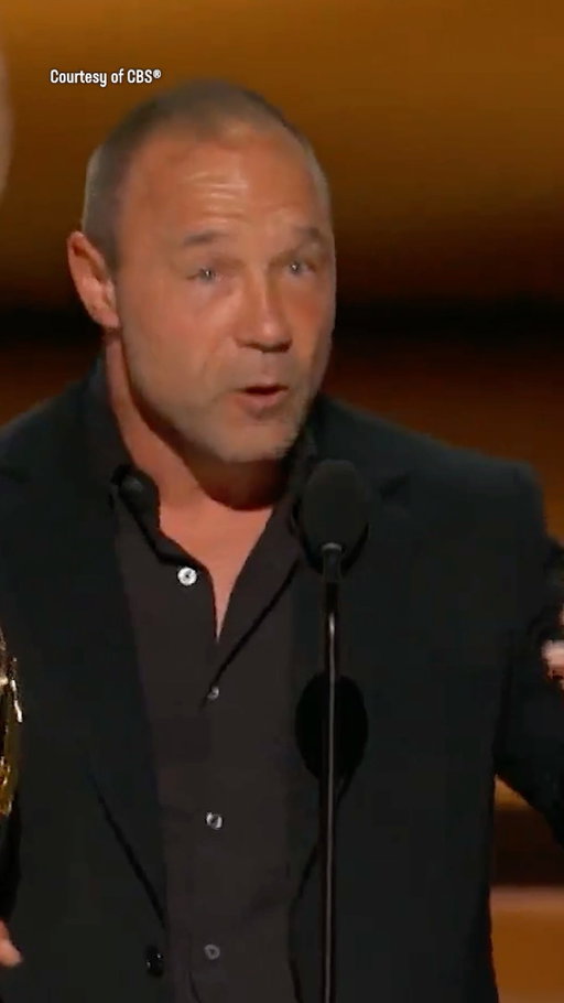 Stephen Graham wins at the #Emmys for his incredible and heartbreaking performance in Netflix's #Adolescence.