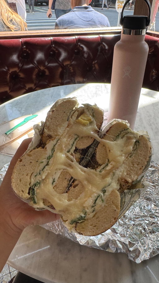 where I eat near nyu 💜🥯 I wish I could go back in time and eat that bagel again omg

@bagelpub #nyu #collegestudent #nyceats #nycbagels #bagelpub #nycfoodie #nyustudent #nycfood #washingtonsquarepark #bagel #wheretoeatnearnyu #belieats