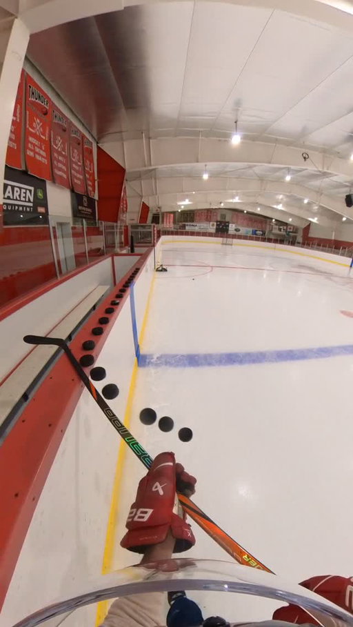 My POV when I get on the ice 👀🏒