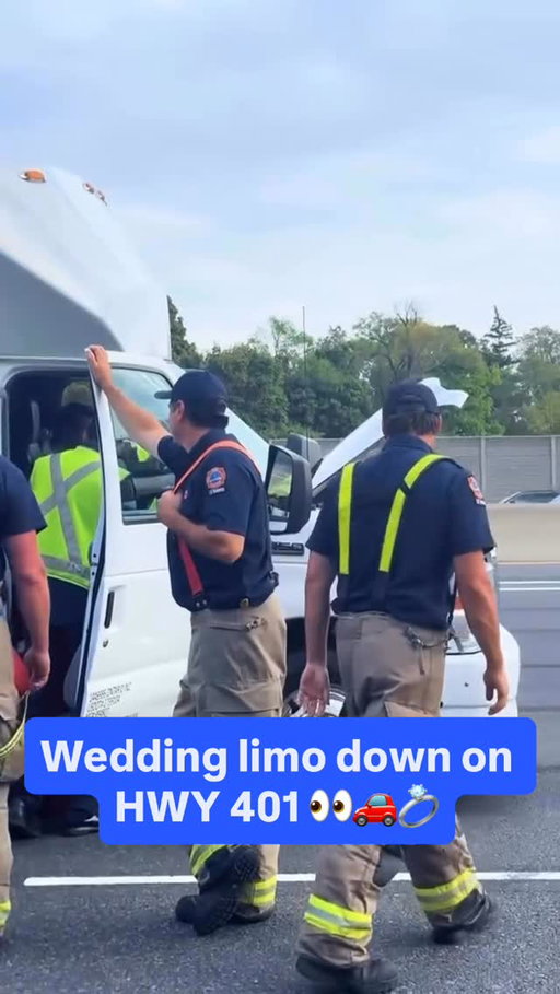 Meanwhile in Toronto 👀

🎥 Credit: laurabaldesarraol / TT

🏷️ #waveroom #waveroomtoronto #toronto #canada #mississauga #ontario #brampton #torontolife #the6ix #gta #vaughan #oakville #kitchener