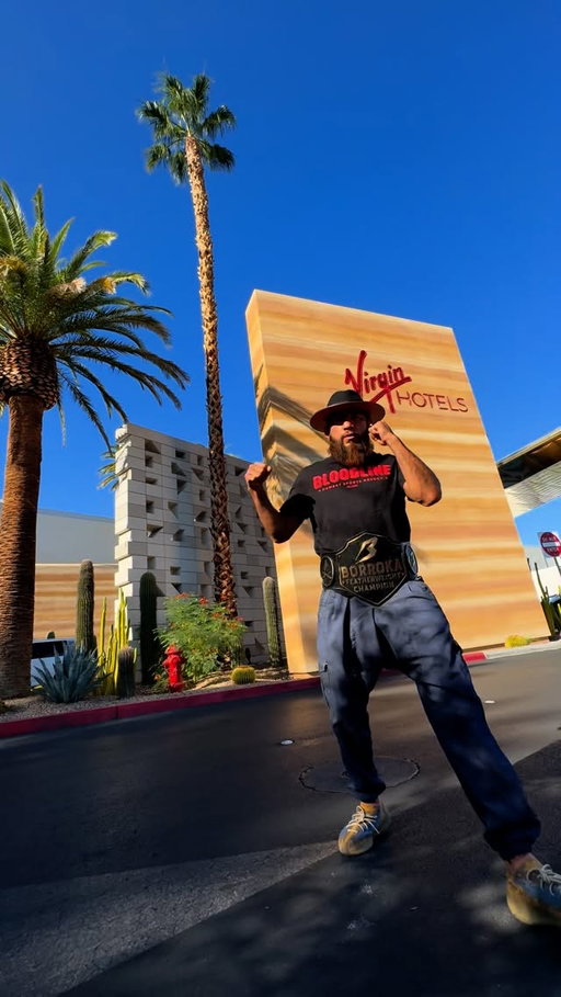 Yoooooo it’s fight week!!! @borrokamma #featherweighttitle on the line @virginhotelslv tickets still available link in bio! Come show your support!! Look forward to seeing you here! Let’s get it!!!! #mma #fightnight #titlefight #lasvegas