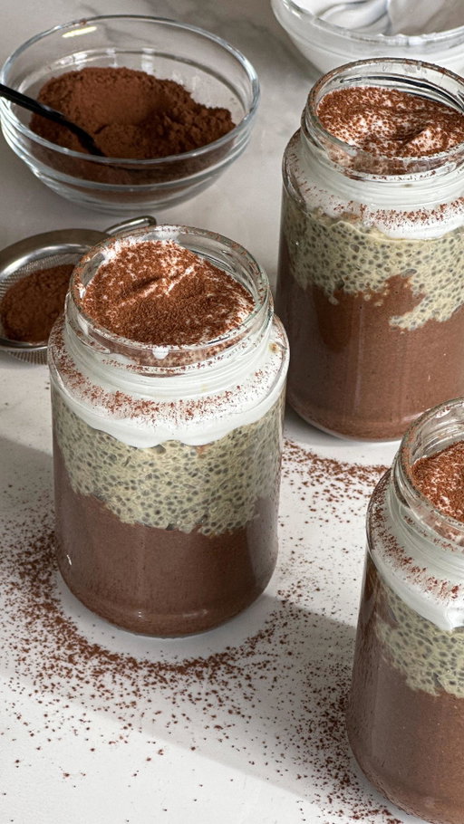 There’s over 30g of protein in my choc bounty chia puddings! 

Featuring layers of a smooth silken tofu chocolate mousse, vanilla coconut chia pudding and protein coconut yoghurt. A sweet, healthy and light breakfast that is perfect for spring meal prep.

🌼 Comment CHIA and i’ll DM you the recipe (or click my website link in my bio). 

#healthybreakfast #healthylifestyle #mealprep #chiapudding #chocolatemousse #breakfastideas #veganbreakfast