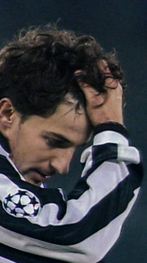 Classic. Cold. Del Piero. 🎩