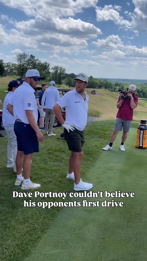 @stoolpresidente had to check with the gallery after that tee shot 

Writers Cup episode 4 live now