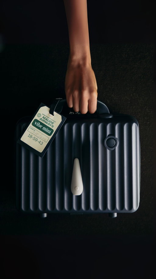this is your co-pilot @dakotajohnson speaking.

Maude Airways has a new device on board. vibe mini is discreet, TSA-approved, rather dashing, and ready for wherever the journey takes you. Shop now at the link in bio.