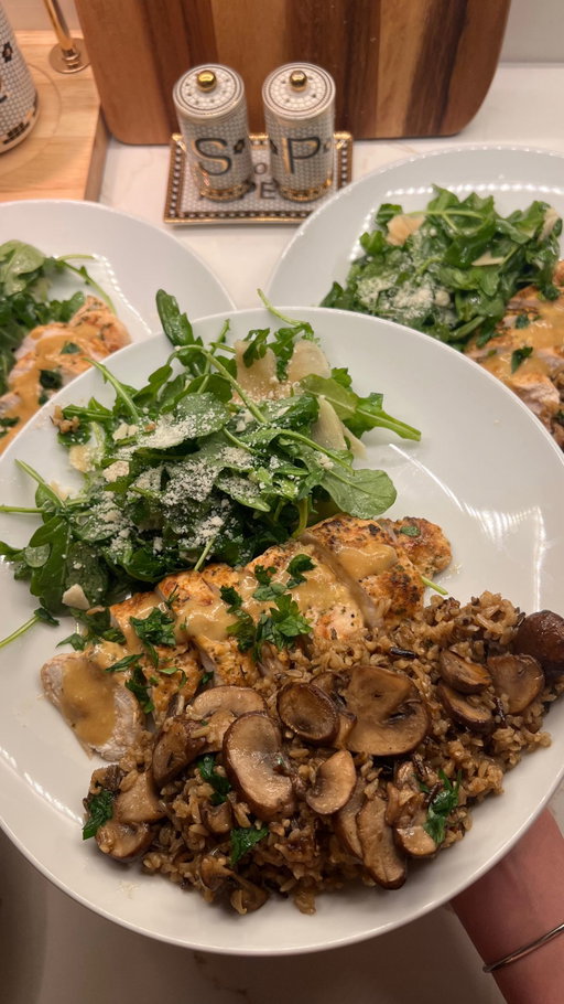 The fall dinner of my dreams - maple mustard chicken, apple arugula parm salad, and cinnamon mushroom wild rice 🧡 the recipe will be on substack