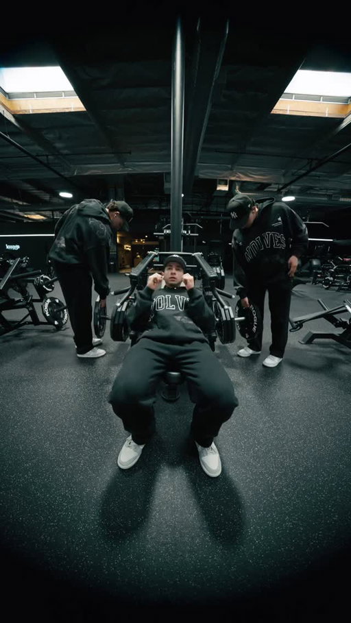 chest day gym edit for atlantis
video 3

#videoediting #gymmotivation #gym #gymedit #videoeditor #fitnessjourney #contentcreator #ﬁtness #gymreels #chestday #workout #edits