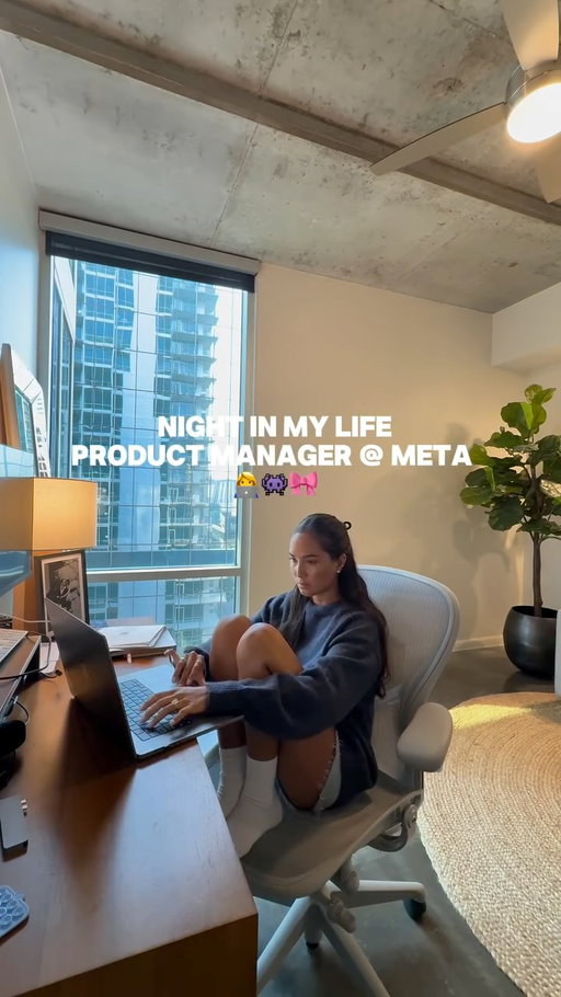 everyday is different but this was a pretty average night 💖💤 

#nightvlog #nightroutine #corporatelife #postgradlife #fyp @shopweworewhat @gymreapers @clarinsusa @caudalie @skinceuticals @drdennisgross @rhode @theordinary @soldejaneiro @saltair