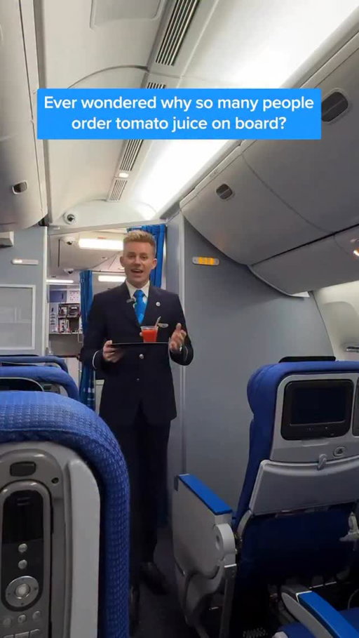 We think it’s safe to say tomato juice is not @michaeldevos_ ‘s favourite drink 😉🧃🍅

#KLM #RoyalDutchAirlines #Tomato #TomatoJuice