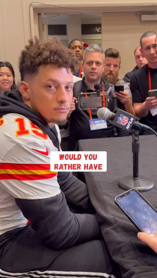 Do you agree with Patrick Mahomes’ answer? 🤔🤣 @bpparker #HBDPatrickMahomes