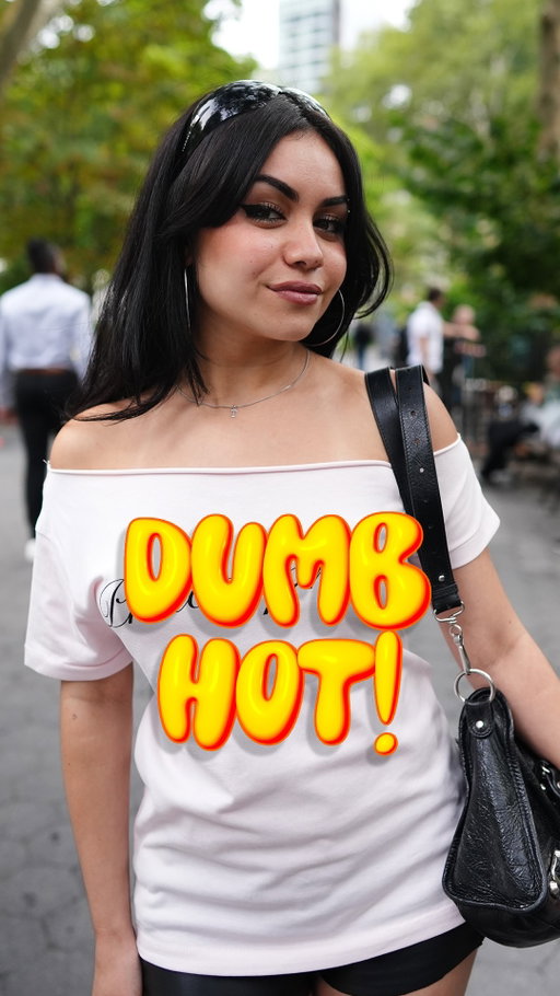 tara does trivia !!!

(with @nigelroxbury + @tarayummyy)

👉 follow @dumbhotshow for more episodes

#dumbhot
