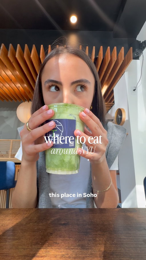 EP. 2 of where I eat at around NYU 😋 

This might be one of my top fav casual lunch spots in the city. Always delicious and made fresh to order. Also their matcha is slept on, genuinely one of my top fav matcha spots in the city, as well. I want to try their hojicha next 🤫🍵 

They have three locations in their Soho one just opened up last week at 28 Grand St. You need to check it out. 

@tokuyamatcha #onigirazu #onigirisandwich #onigiri #matcha #nycmatcha #nyc #nyceats #sohoeats #nyustudent #wheretoeataroundnyu #nyueats #belieats #nyu #nycfoodie #collegelife #tokuyamatchaonigirazu