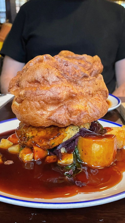 5 HEARTY SUNDAY ROASTS IN LEEDS TO TUCK INTO THIS AUTUMN 🍂🍴

It’s officially roast season, and lucky for you Leeds is home to plenty of cosy pubs serving up hearty plates of goodness. Add these spots to your list...

👉 @whitelocksalehouse – it’s one of Leeds’ oldest pubs and a fan favourite when it comes to roasts. The Yorkshire puds taste just as good as they look! 📍 Turk’s Head Yard, Leeds, LS1 6HB
👉 @lambandflaglds – this historic pub was made for lazy Sundays and their roasts are the stuff of legends. Seriously, come hungry, they are absolutely huge! 📍 1 Church Row, Leeds, LS2 7HD
👉 @thecheesylivingco – we bet you’ve never had a roast like this before. Meat, Yorkshire puds and all the trimmings served with a hot gooey pot of fondue cheese for dipping. 📍 478 Roundhay Road, Oakwood Lane, Roundhay, Oakwood, Leeds, LS8 2HU
👉 @brunswickleeds – a beloved Sunday roast since 2015, they’ve spent years perfecting every hearty plate. Each roast comes served with a mini Bloody Mary – cheers to that! 📍 82 North Street, Leeds, LS2 7PN
👉 @the.three.swords – if you fancy something a bit different, their Indian-style Sunday roasts won’t disappoint. The Tandoori chicken leg is incredible! 📍 106 & 108 New Road Side, Horsforth, Leeds, LS18 4QB

#leeds #sundayroasts #leedsfood