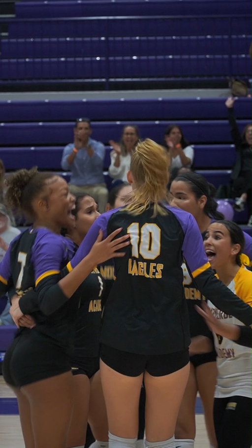 🏐 🦅🔥 Here’s a glimpse at the action that lit up The Nest during the girls volleyball team's 3-0 win over The Villages this past Tuesday.

Video edited and produced by Sports Information Intern Leticia Bispo.

Go Eagles!

#MVAVolleyball #GoEagles #MontverdeAcademy #Excellence