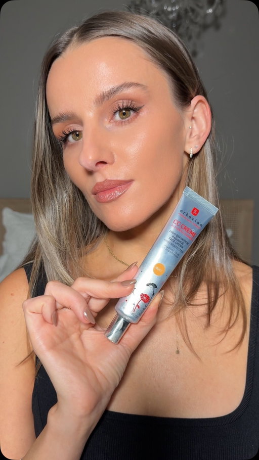 When a man notices your skin looks smooth… you know it’s good. @erborian_usa CC cream with spf 25 😍 #erborianpartner #erborianusa #cccream #koreanskincare #viralmakeup