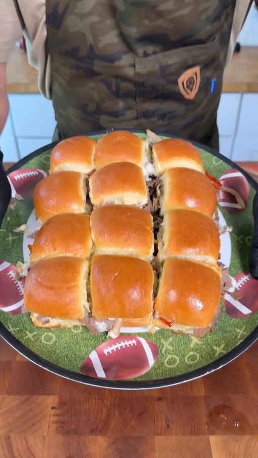 Game Day Philly Cheesesteak Sliders 🏈 w/ @steak_umm #steakummpartner #ad #gameday