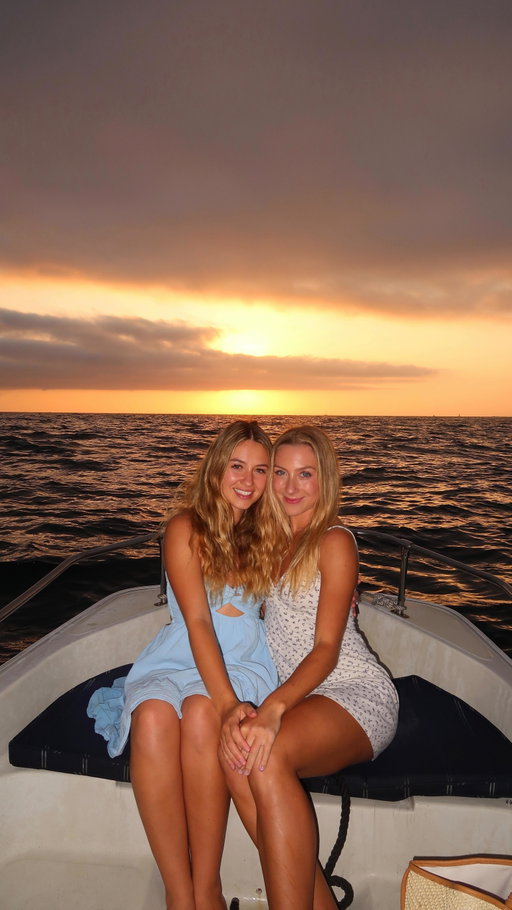 My dream date…cute🤩⛵️🌞

#newport #newportbeach #california