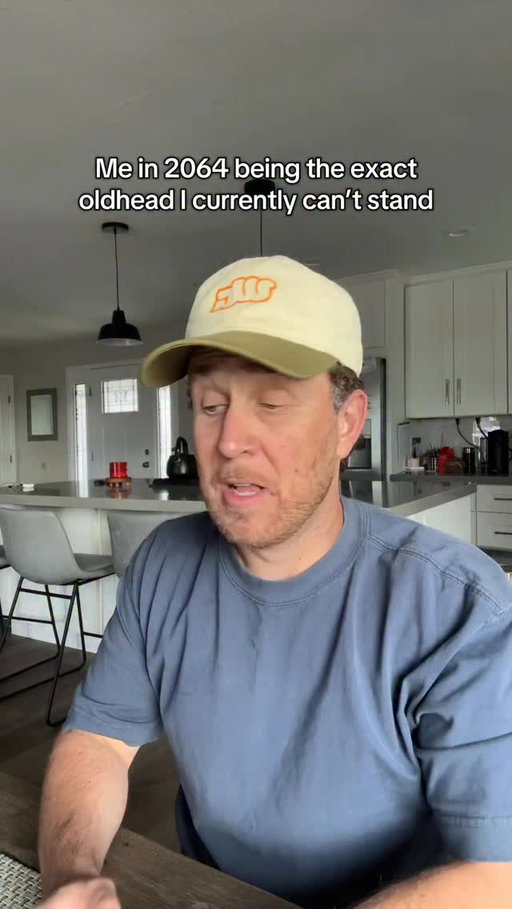 “Nobody wants to get a tough bucket anymore!” I scream while they do incredibly impressive things that my guys couldnt dream of 

Final run of stand up for this leg of the tour!
Cleveland 9/25
Columbus 9/26
Cincinnati 9/27(2 shows)
Plano, TX 10/9