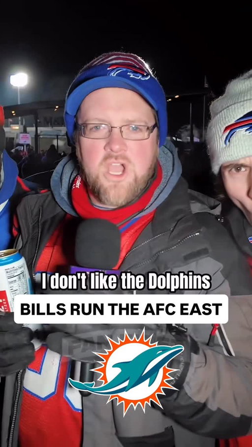 I DONT LIKE THE DOLPHINS I DONT LIKE THE JETS. I LIKE THE BILLS. THE BILLS. THE BUFFALO BILLS!

#bills #buffalobills #buffalo #billsmafia #dolphins #finsup #nyjets #patriots #afceast #nfl #fancam #fans #nflfan #tnf #interview #sports