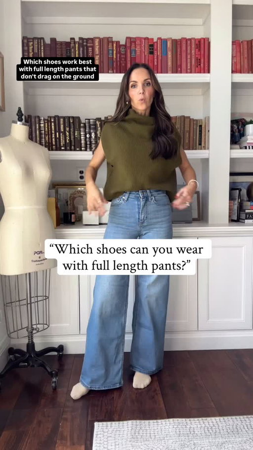 I keep getting this question over and over! I hope this breakdown is helpful. Which length do you want to see next?

Comment below with the word LINK and I’ll send you a DM with links to these shoes and this outfit. (Make sure you’re following me to receive links correctly)! Or you can find links on my @shop.ltk profile - I’m merricksart over there ♥️