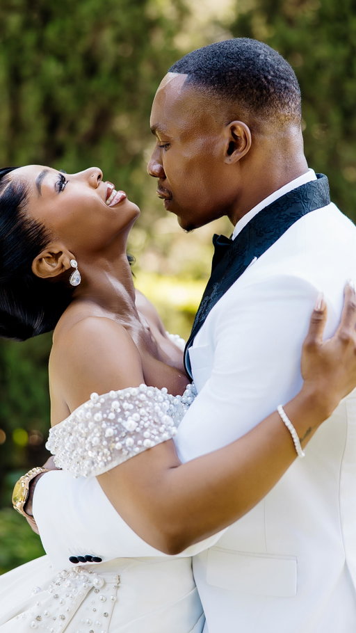 Black Love 🤎 Duke x Chanel
This first look moment was so perfect!
🎥: @stanlophotography 

Photography:@stanlophotography
Cinematography: @unleashedvizuals
Wedding Dress: @matopeda.atelier
Tuxedo: @eadenmyles
Makeup: @mua_ttt_tia
Hair Stylist: @hairbyestylez
Barber: @just.jalon@goldenhourgrooming
Bridal Concierge: @theaisleangel
#ihenachoforever #love #marriage #wedding
#2025bride #newlyweds #weddingday #weddingdress