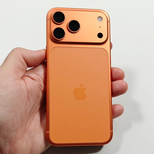 Fall vibes 😍 🎃 #iPhone17ProMax #CosmicOrange #apple #iphone #17promax #apple2025