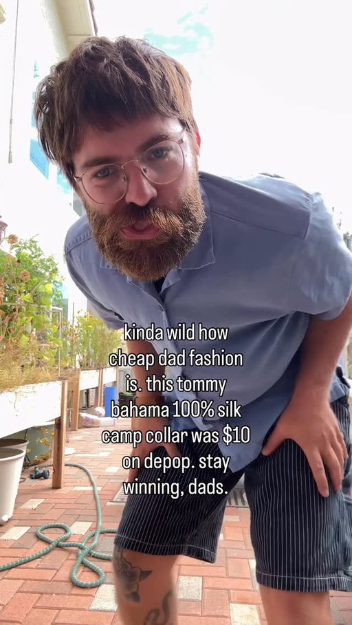 keep winning, dads.

shirt: @tbahama silk button down
pants: @gap railroad jorts
shoes: @cricle_cage derbys
glasses: @eyebuydirect st. michel in rose gold

thx for watching