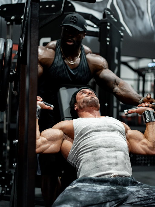 Now this is a collab for the ages - 2 reigning 🇬🇧 @mrolympiallc champions grinding together 3 weeks out from defending our titles. 

Determination, Grit, Graft, trenches, motivation are words that don’t even come close to describing this session… definitely over due and one I think we both needed! @samson__dauda is seriously on the money and is bringing something very special 👊🏼 full RAW YouTube dropping Sunday - one definitely not to be missed!! Subscribe to the channel, so you will know when it drops 👊🏼😊