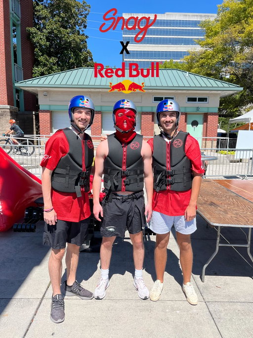 Snag takes on the Red Bull Challenge🤝

@redbullusa @redbull