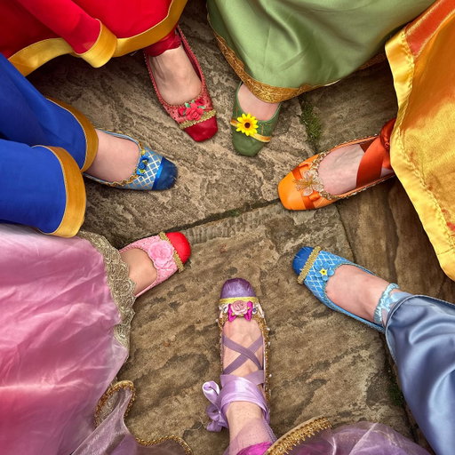 Grab your sisters 🥰 still not over our 12 dancing princesses group 💖💖

Hopefully we will be able to do another big barbie group soon! 🥰

💜 Ashlynn: Me 
❤️ Blair: @ambermillie_cosplays 
💙 Courtney: @polaris_designs 
💚 Delia: @lady._beee 
🧡 Edeline: @seenacosplay 
🩷Genevieve: @sophie_does_cosplays 
💙Jannesa: @rebekahs_art_adventures 

#barbie #barbieprincess #barbiecosplay #barbie12dancingprincesses #sewing #fashion #diy #costume #cosplay #dress #princess #childhooddream
