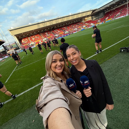 Special guest today!!! @_amyduplessis_  Rugby World Cup semi and TV debut for Dupes!✨🫶🏼