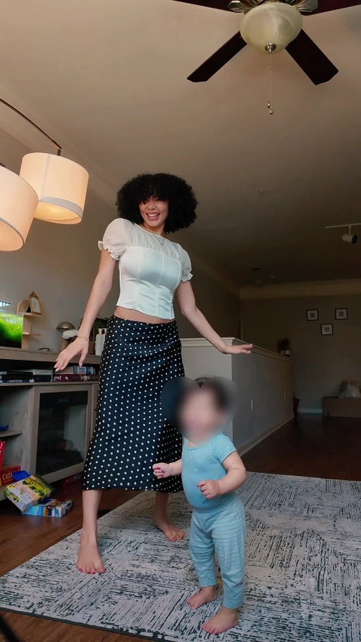 Her little stompsss are so cute, i got a little dancer on my hands😭

Shirt / skirt - @peppermayo