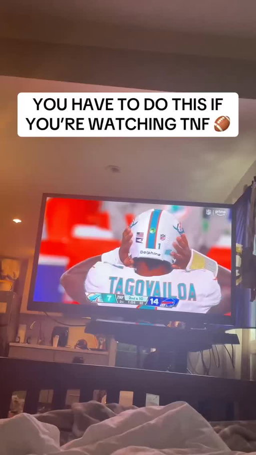 Yeah this angle is gas 🔥

(via buckyjuggs on TikTok)