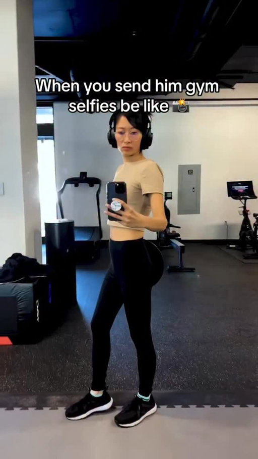 Gym selfies to him first date be like 😉