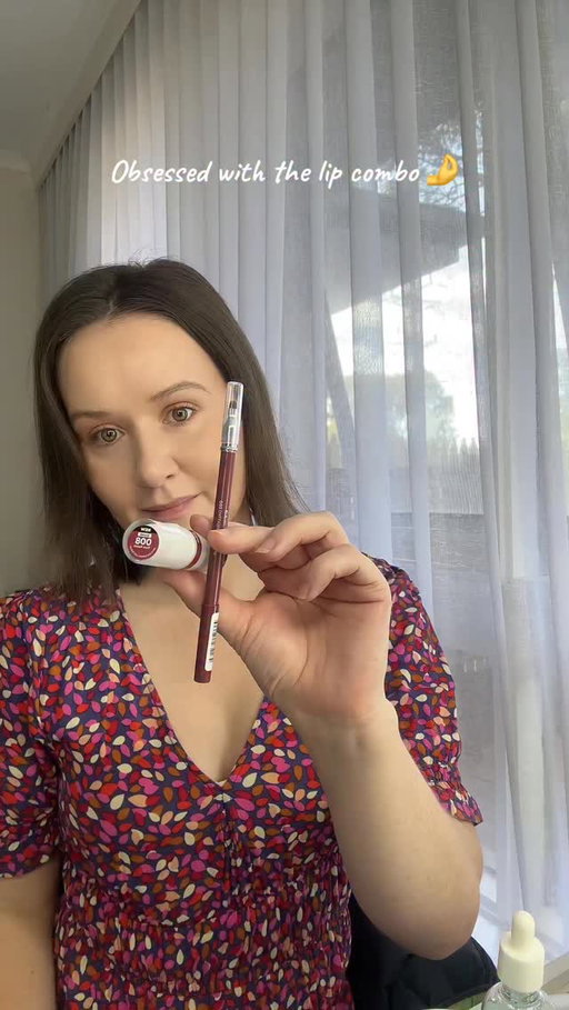 Obsessed with this combo from @revlonanz with the super lustrous lippie in shade rum raisin paired with the multi liner in shade dallying 🤌

〰️〰️〰️〰️〰️〰️〰️〰️〰️〰️〰️〰️〰️〰️〰️

🏷 
#revlonau #revlon #lipstick #lipcombo #lipliner #lipsticks #beautybox #pricelineau #chemistwarehouse #chemistwarehousehaul