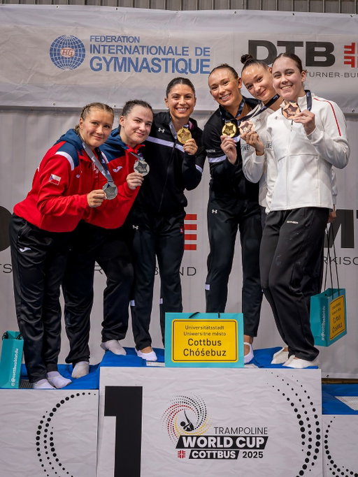 GOLDEN GIRLS 🥇

Sarah and Sophiane take home the gold in women’s synchronized trampoline at the FIG Cottbus World Cup 🤩

——

Sarah et Sophiane remportent la médaille d’or en trampoline synchronisé féminin à la Coupe du monde FIG de Cottbus 🤩

📸 @doddgraham