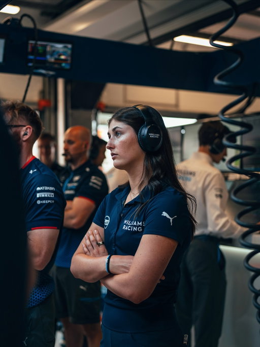 From starting with this team in the beginning of 2024, and watching there incredible progress as a part of the family behind the scenes, to now a hard fought first podium in 4 years. Makes me so happy for everyone who works so hard on this team. Cheers to many more @williamsracing 🥂💙