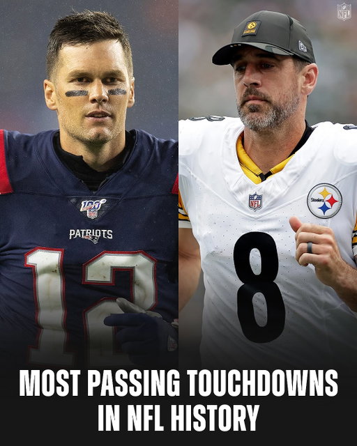 @aaronrodgers12 now has the 4th most passing TDs in NFL history ‼️