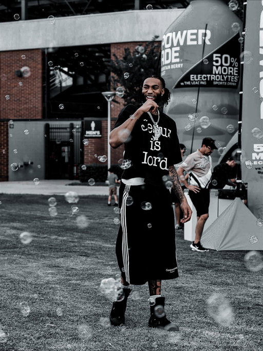 This ain’t no façade , You betta learn to get on your knees and pray!