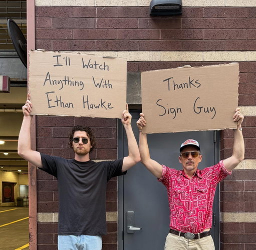 @ethanhawke 🤝 @dudewithsign 

@fxnetworks The Lowdown premieres Sept. 23 on FX. Stream on Hulu.