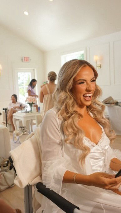 the vibes were HIGH✨🙌🏼

ALL PRODUCTS LINKED IN MY LTK🤍😇

#makeup #makeupartist #weddingday #bride #bridalmakeup #bridalmakeupartist #bridalglam #bridemakeupinspo #travelingmakeupartist